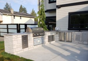 DIY-outdoor-kitchen